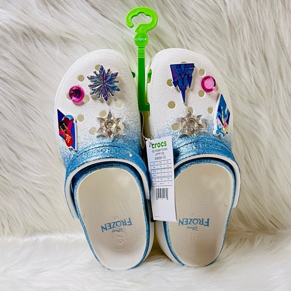 Frozen‎ Clogs - Picture 6 of 11